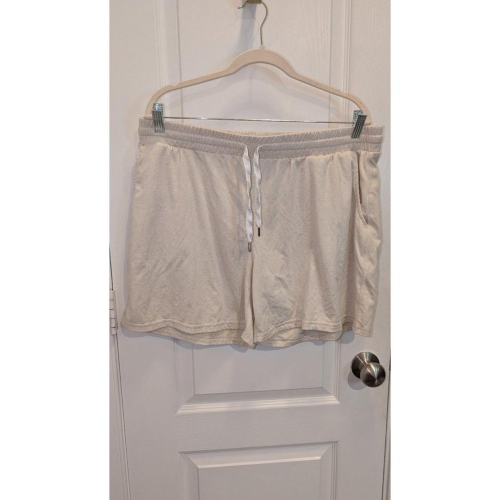 Women's Pacific Trail Pull On Comfy Shorts Size XXL‎ Beige